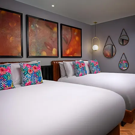 호텔 Nyx Portobello 4*