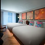 Hotel Nyx Portobello 4*